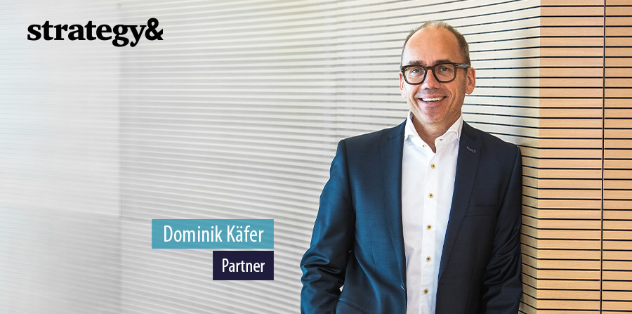 Dominik Käfer joins financial services practice of Strategy&
