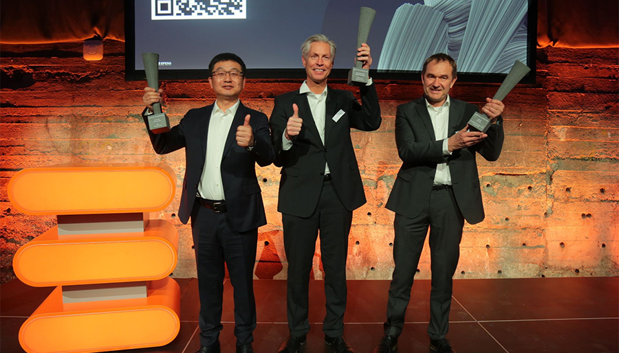 EFESO presents Industrie 4.0 Awards to pioneers in industrial digitization